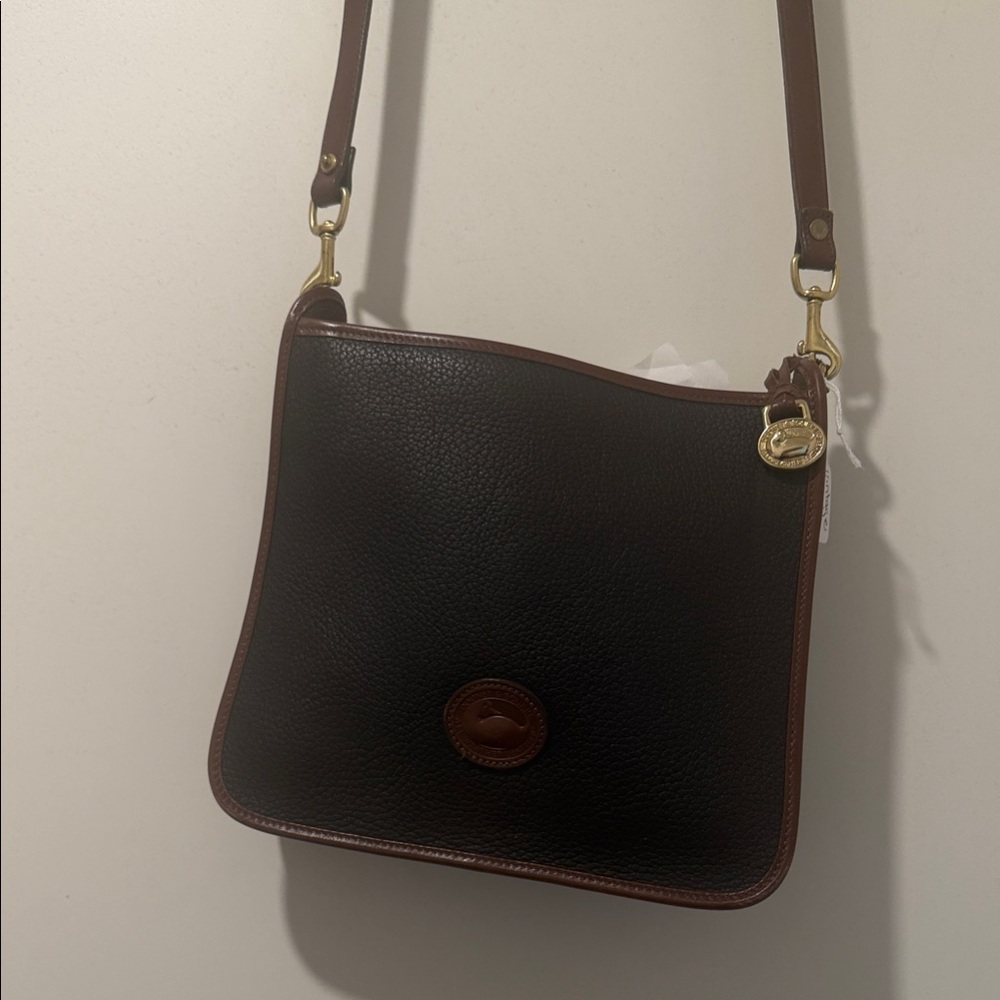 Vintage Dooney & Bourke Black Pebbled Leather Crossbody with Brown Trim